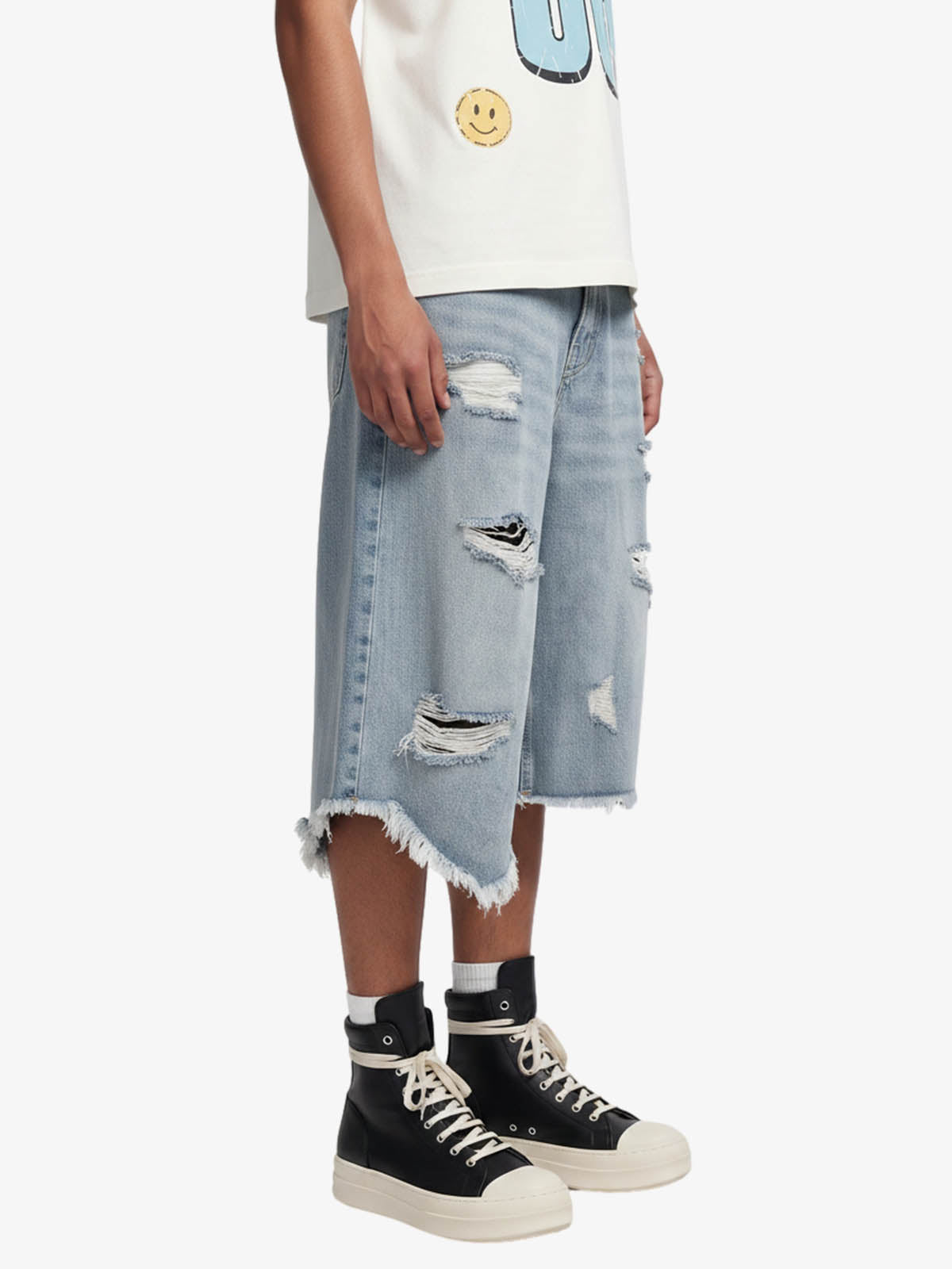 Distressed Light Wash Denim Shorts - 2639