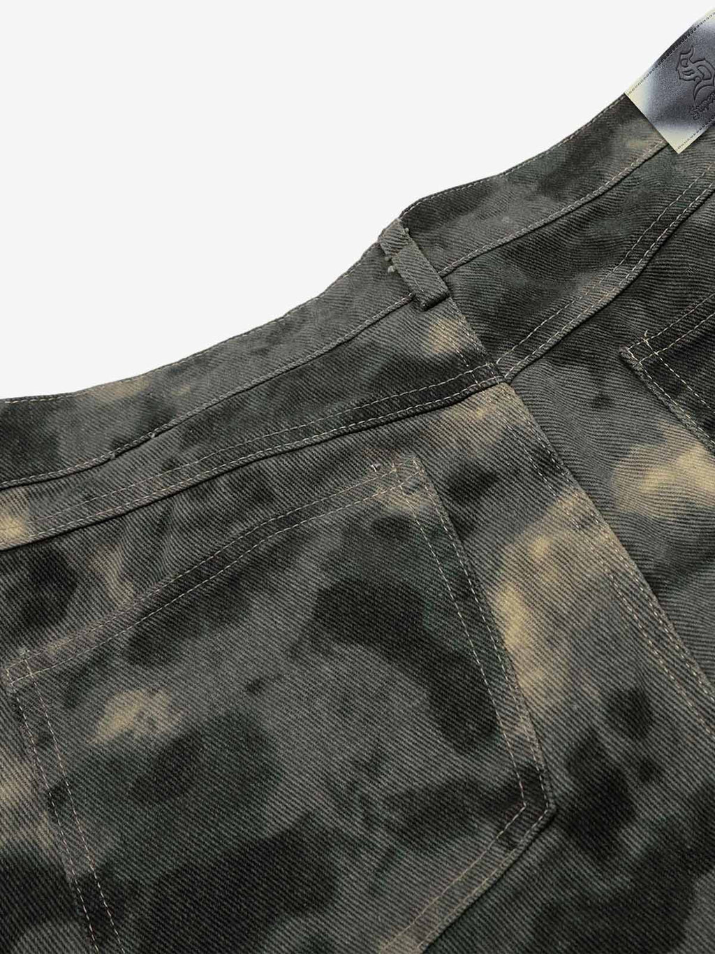 Camo-Print Baggy Cargo Jorts