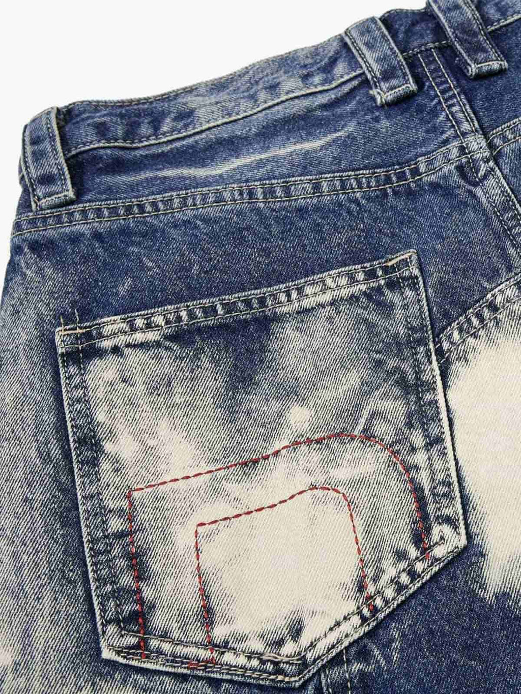 Multi-Eyelet Distressed Gradient Baggy Jeans