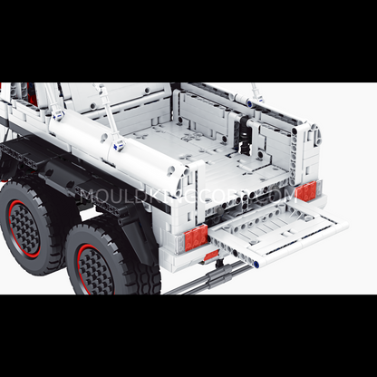 Mould King 13061S Remote Controlled Glass 700 6x6 Building Set | 3,825pcs