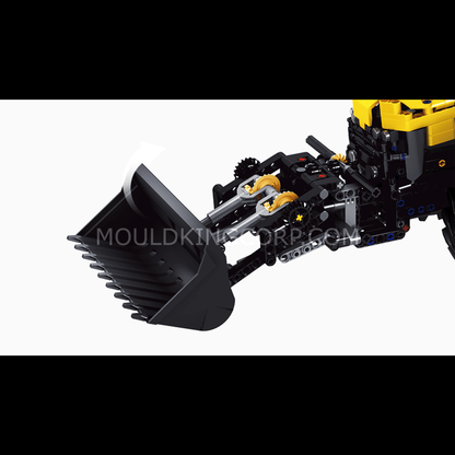 MOULD KING 17019 Farm Tractor Remote Controlled Building Set | 2,596 PCS